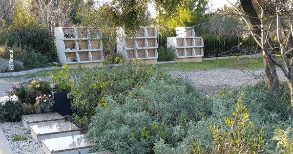 columbarium Tempo avec assemblage modulaire des cases. Stradal Funéraire