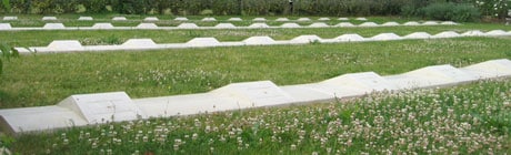 Des solutions adaptées aux carrés des anges et aux espaces enfants dans les cimetières. Stradal Funéraire